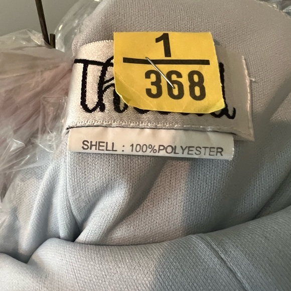 Dessy Mist Crepe-Style Open Back High-Neck Halter Trumpet Gown Sz 8 bridesmaid - Picture 5 of 5